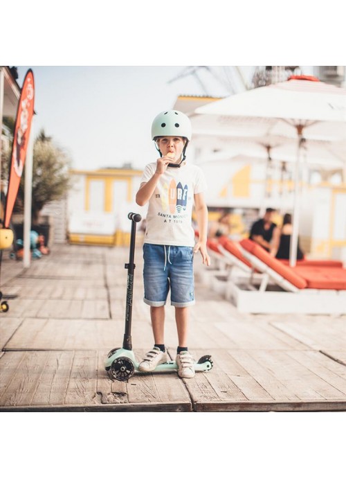 Παιδικό Scooter Highwaykick 3 Led Scoot And Ride kiwi