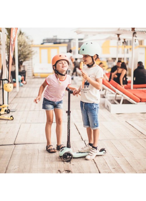 Παιδικό Scooter Highwaykick 3 Led Scoot And Ride kiwi